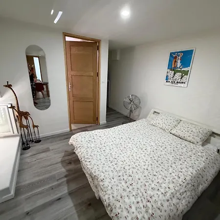 Apartamento T1 Bis, 33m2, Avec Cuisine, En Hyper Centre, Aix Les Bains *